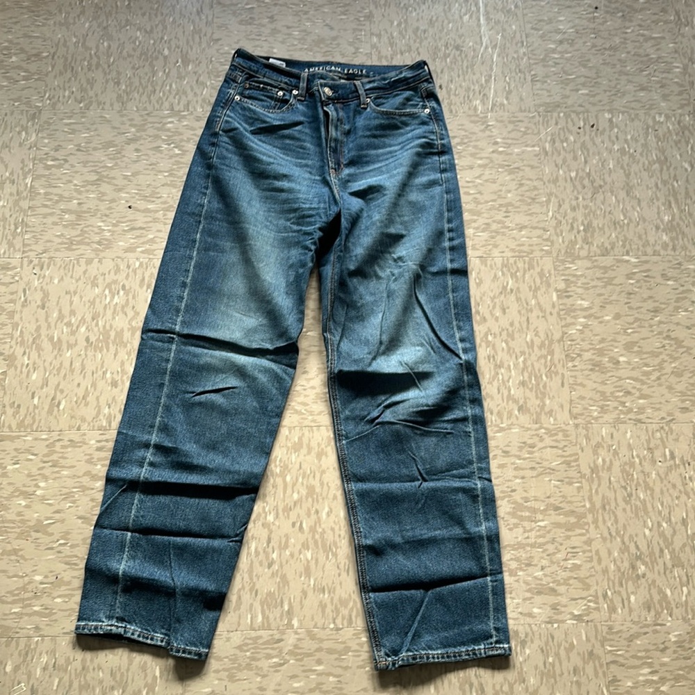 American Eagle dark wash jeans